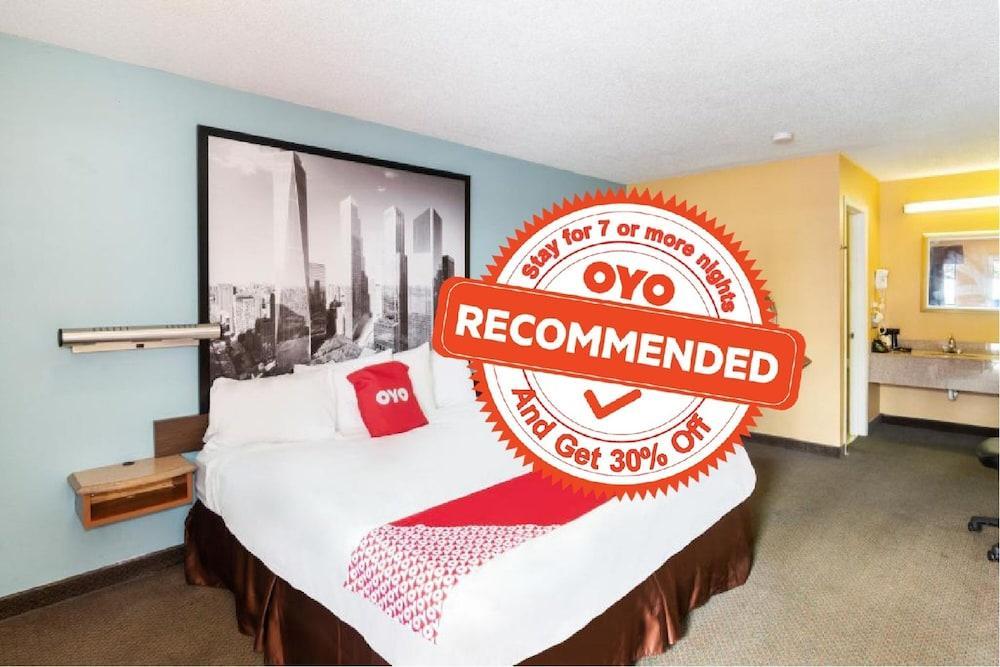 Super 8 By Wyndham Findlay Hotel Bagian luar foto